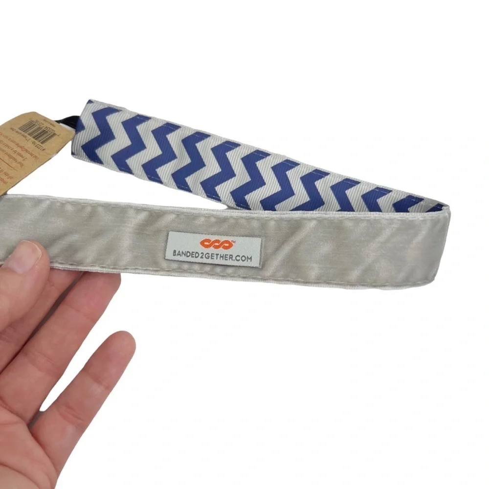 NWT Banded Navy Blue & Gray Chevron Striped No Slip Headband